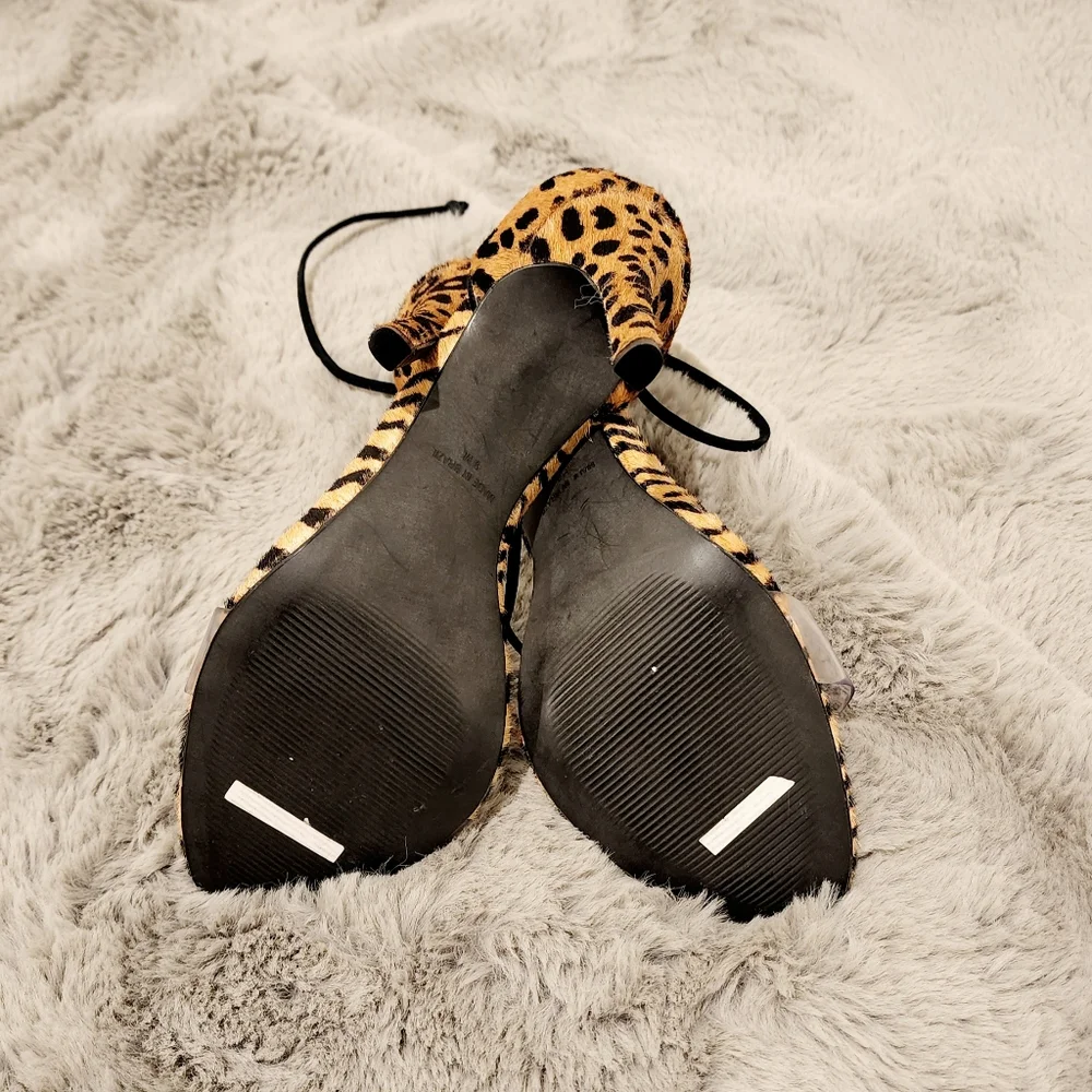 Steve Madden Fur Leopard Print Heel - Picture 3 of 3
